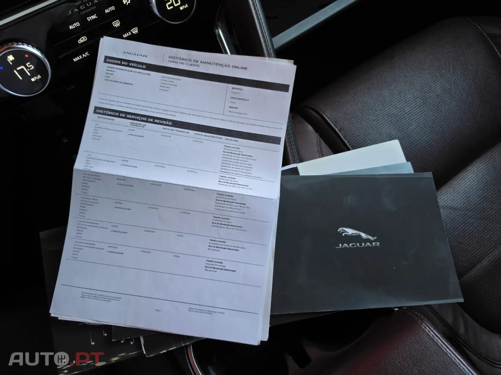 Jaguar E-Pace P300e AWD R-Dynamic S
