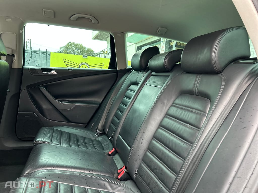 Volkswagen Passat Variant 2.0TDi Highline DSG