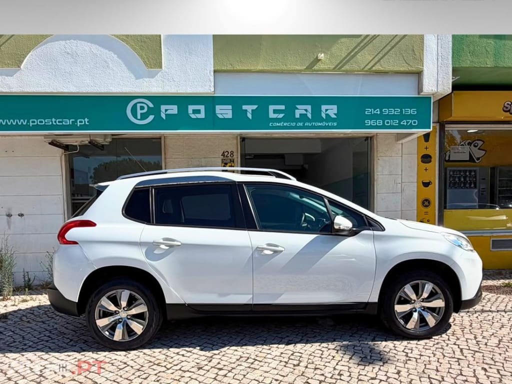 Peugeot 2008 1.2 VTi Active