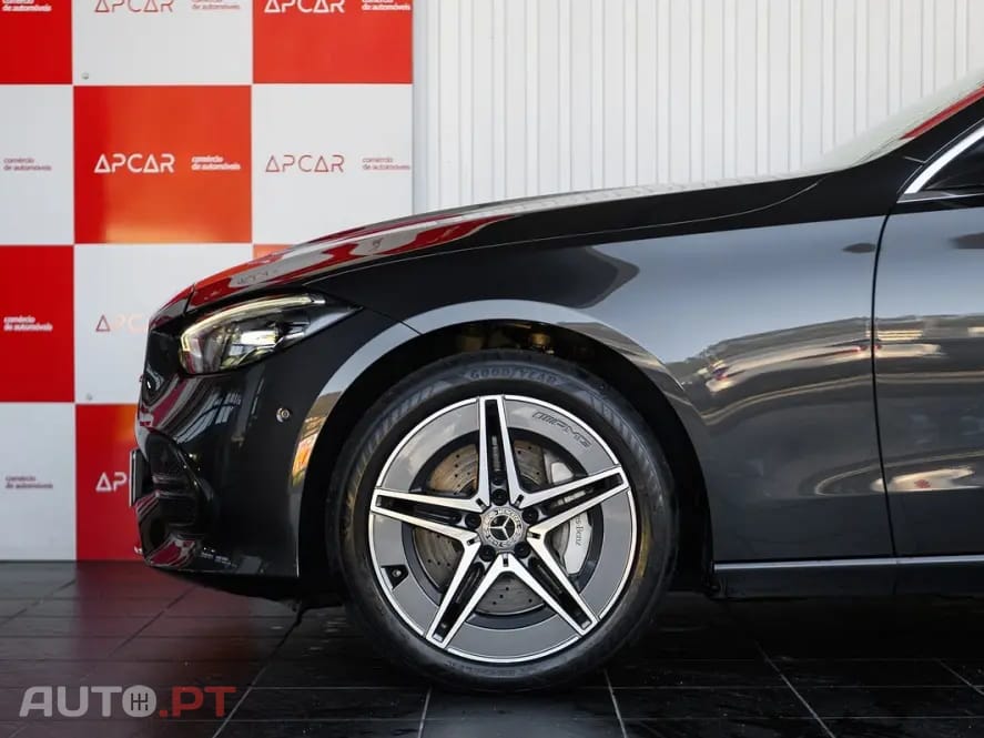 Mercedes-Benz C 300 e AMG Line