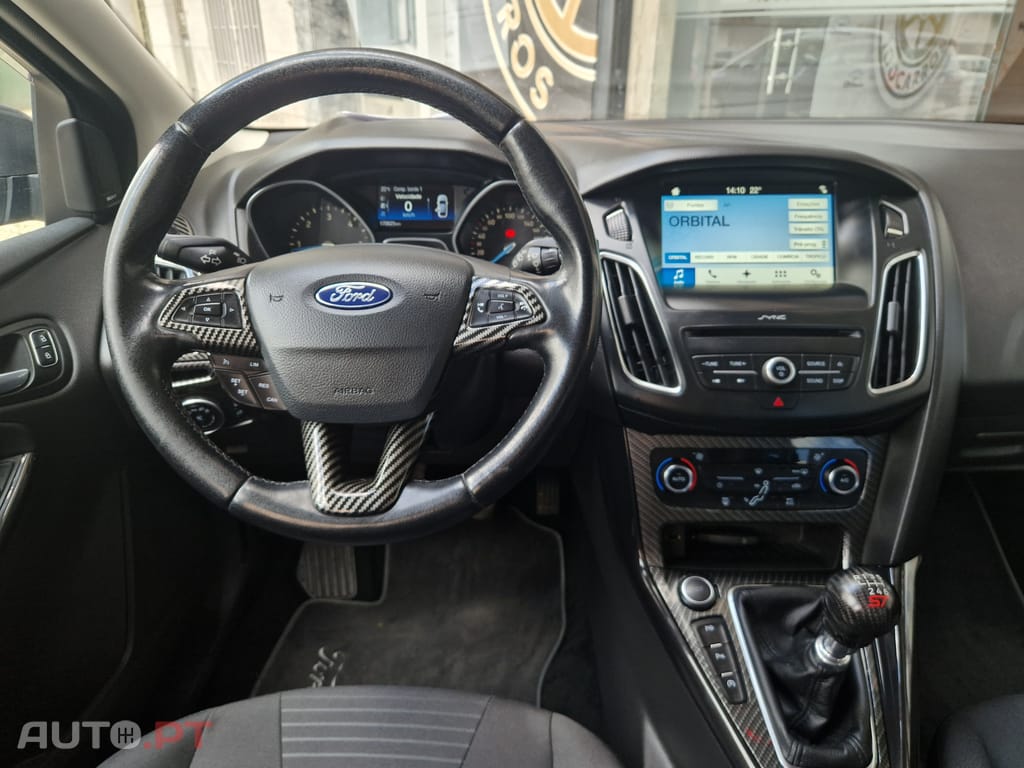 Ford Focus SW TITANIUM