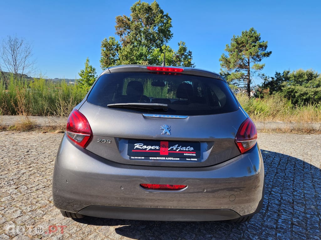 Peugeot 208 1.5 BlueHDi Allure
