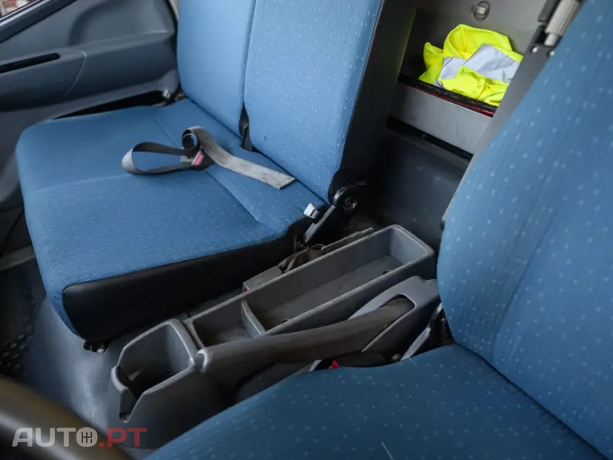 Mitsubishi Canter 3C13 c/ bascula