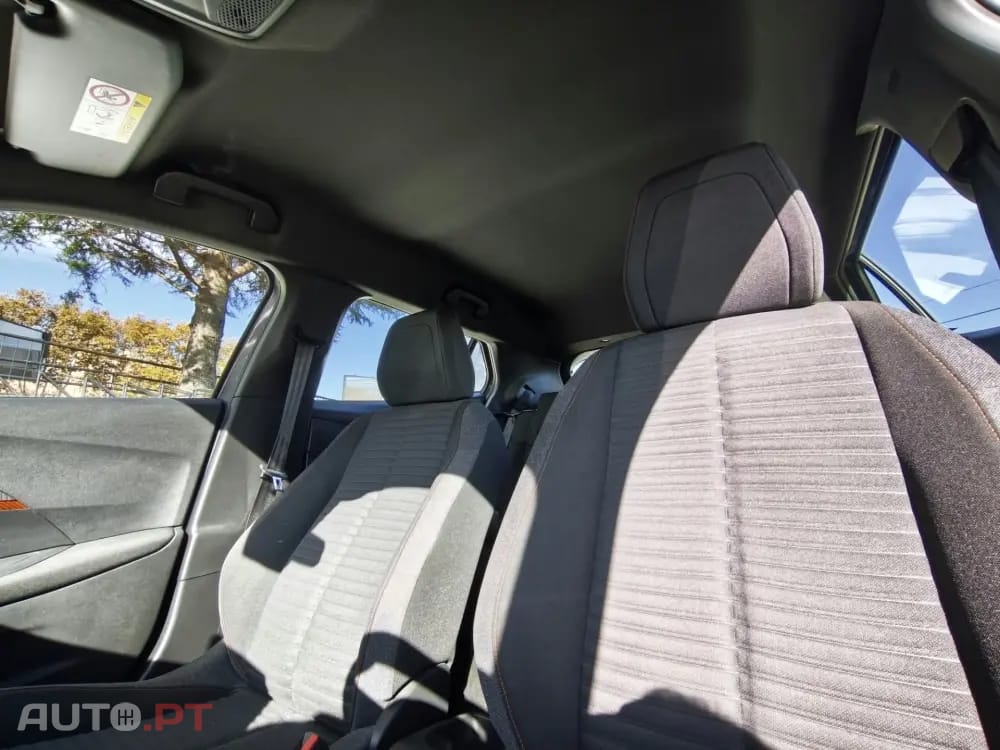 Peugeot 2008 1.2 PureTech Active Pack