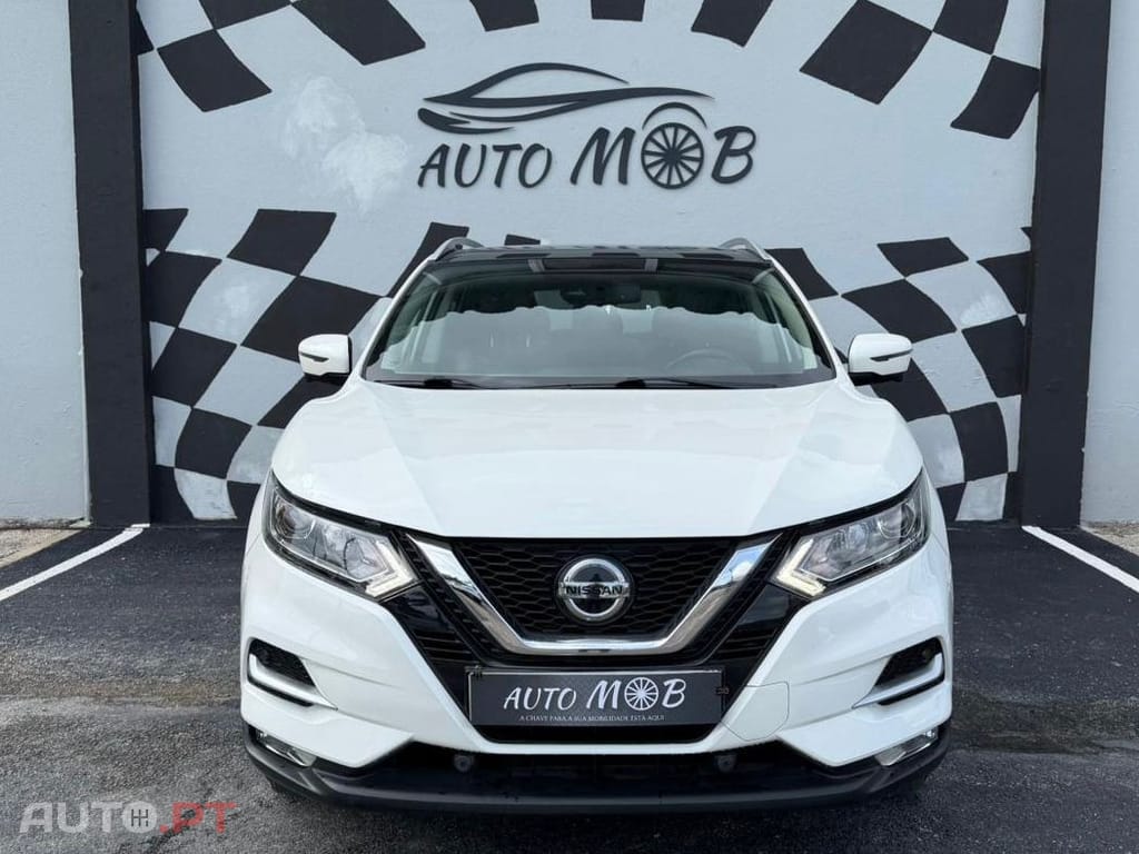 Nissan Qashqai 1.3 DIG-T N-Connecta DCT