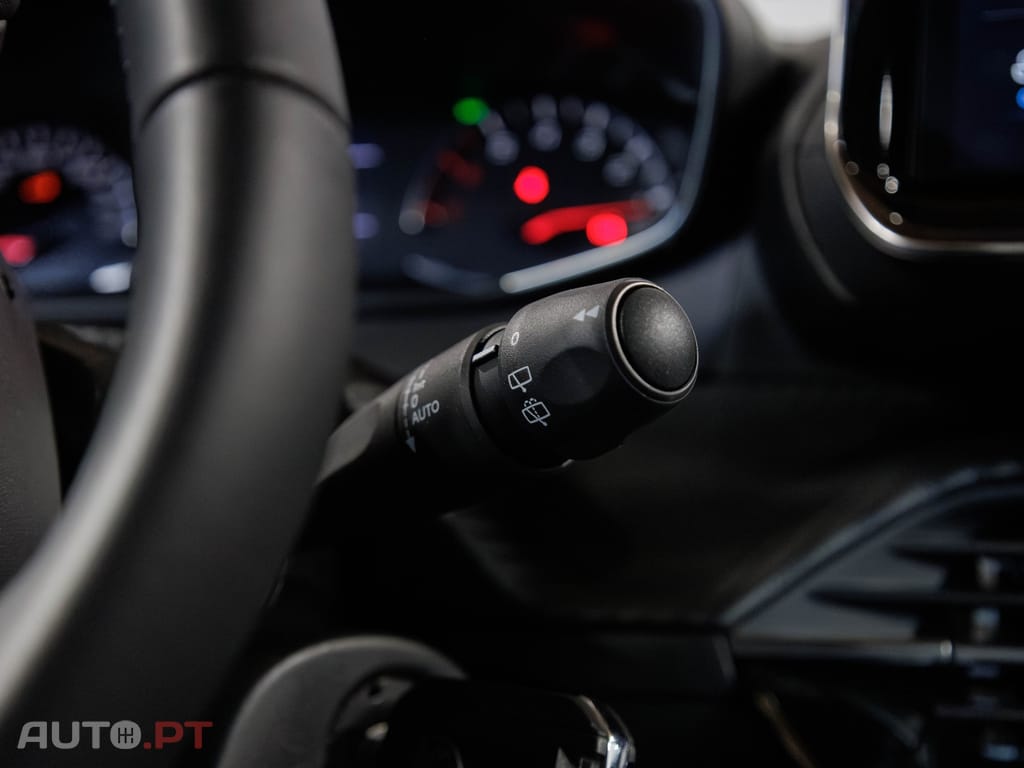 Peugeot 2008 1.2 Style