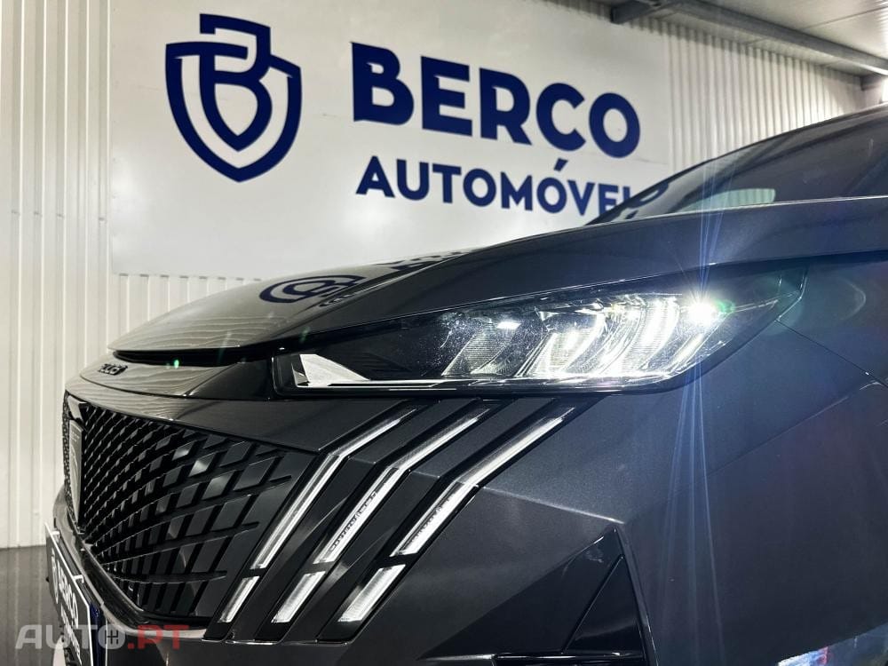 Peugeot 5008 1.2 Hybrid Allure Pack e-DCS6