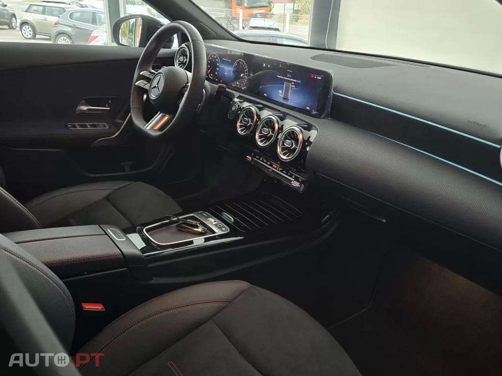 Mercedes-Benz A 250 AMG Line