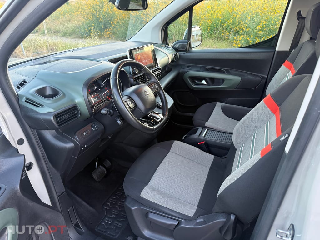 Citroen Berlingo 1.2 PureTech M Shine Pack EAT8