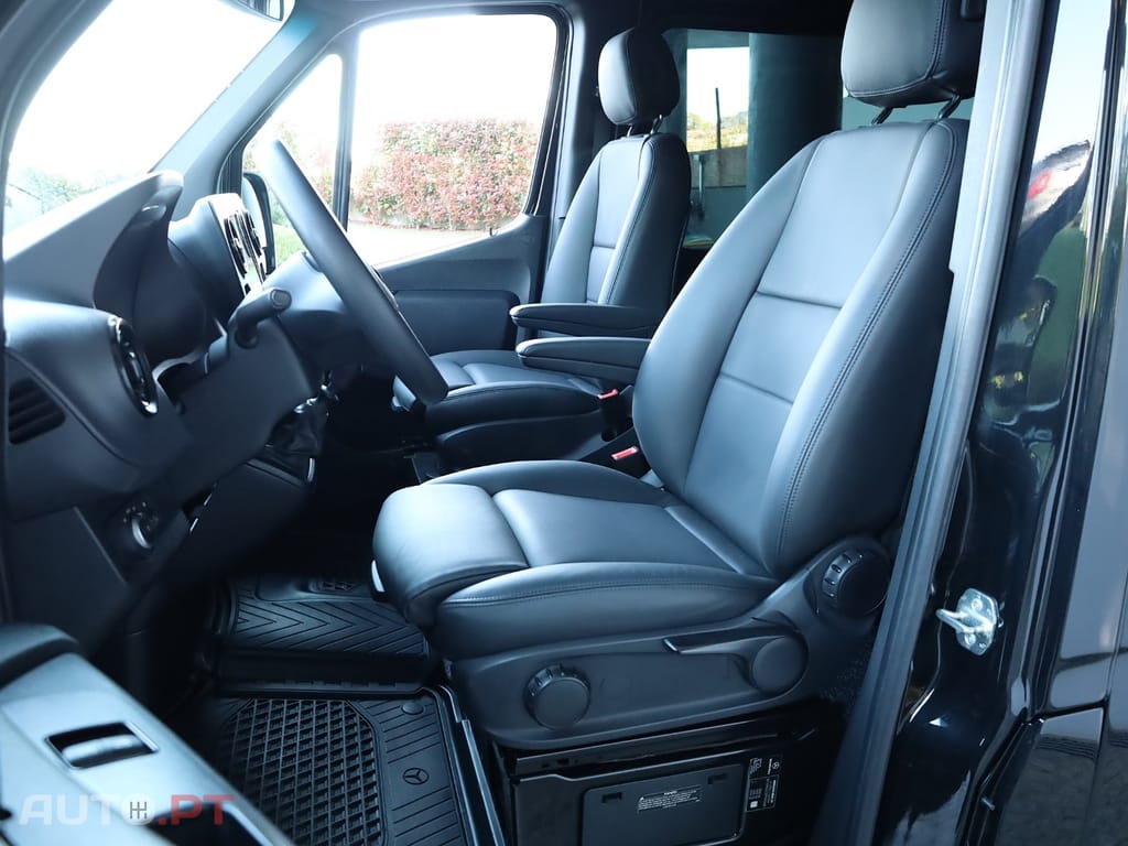 Mercedes-Benz Sprinter 315 CDI/43 Luxo (2+2+2+3)