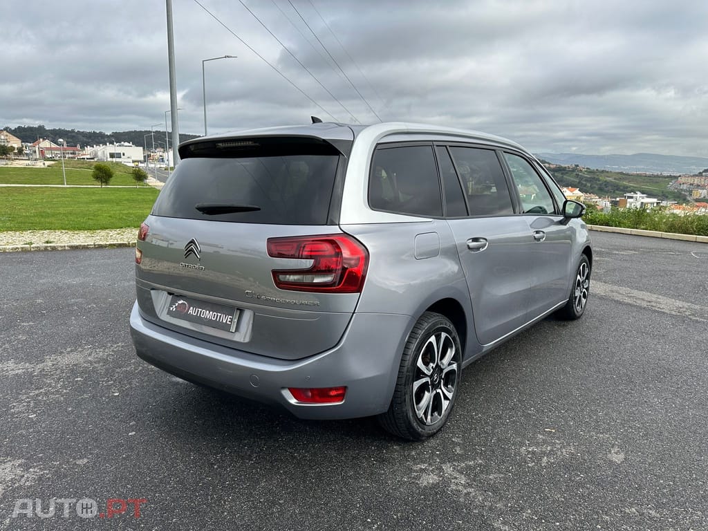 Citroen C4 SpaceTourer 1.5 BlueHDi Shine EAT8