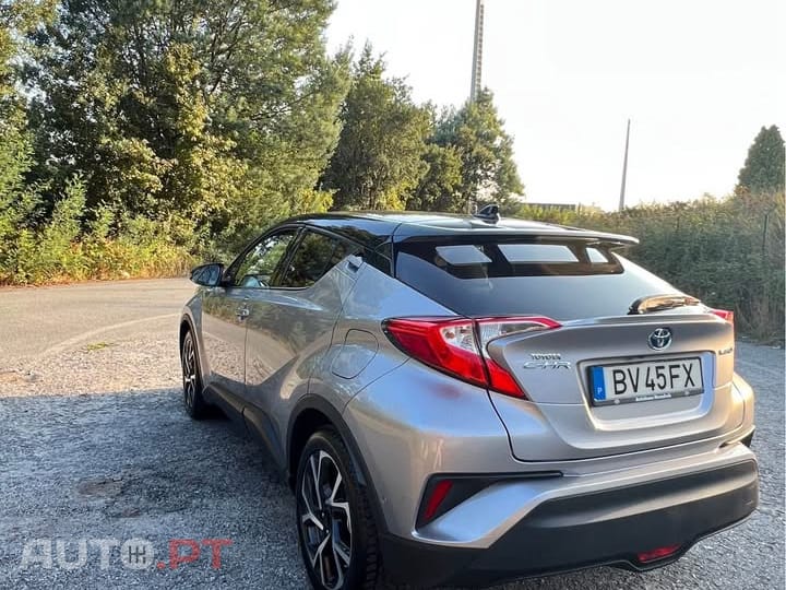Toyota C-HR 1.8 Hybrid