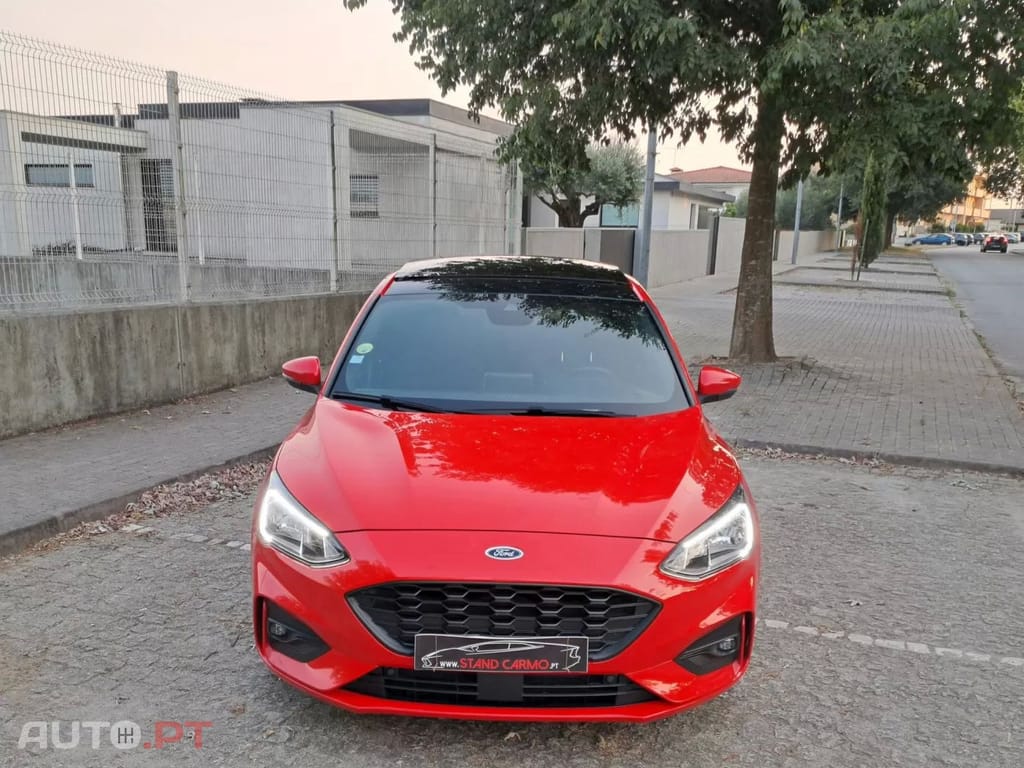 Ford Focus 1.5 TDCi EcoBlue ST-Line X