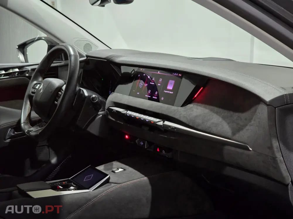 DS DS4 E-TENSE 225 PERFORMANCE LINE+