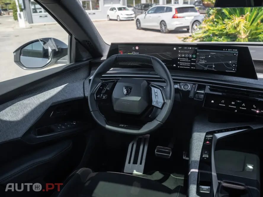 Peugeot E-3008 73 kWh GT