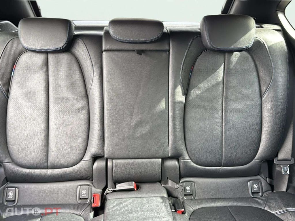 BMW 225 225xe Active Tourer e xDrive Pack Desportivo M