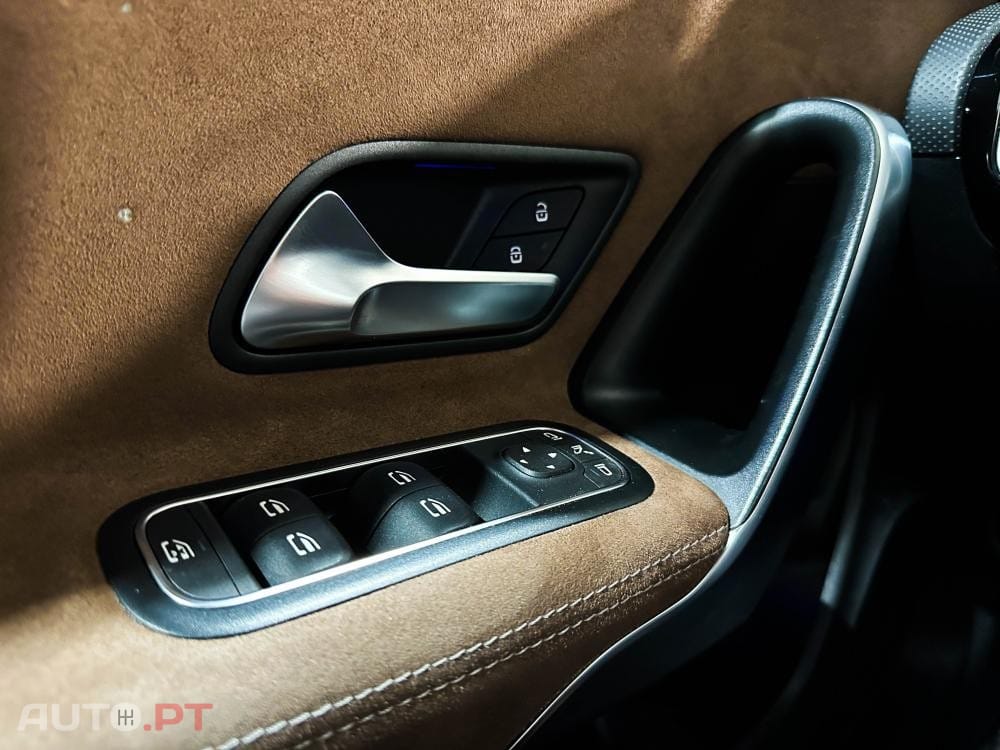 Mercedes-Benz CLA 200 7G-DCT AMG Line Advanced Plus