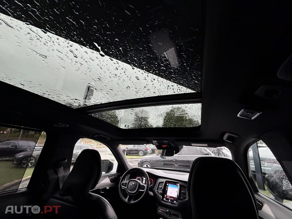 Volvo XC90 2.0 T8 PHEV R-Design AWD