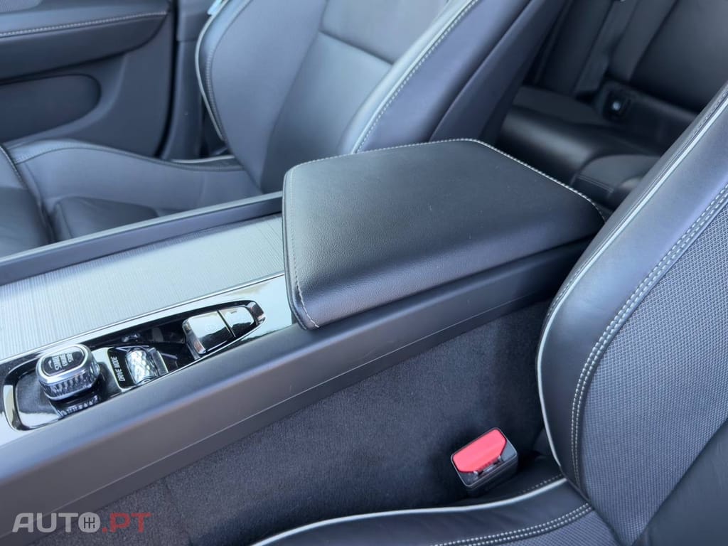 Volvo V60 2.0 D4 R-Design Geartronic