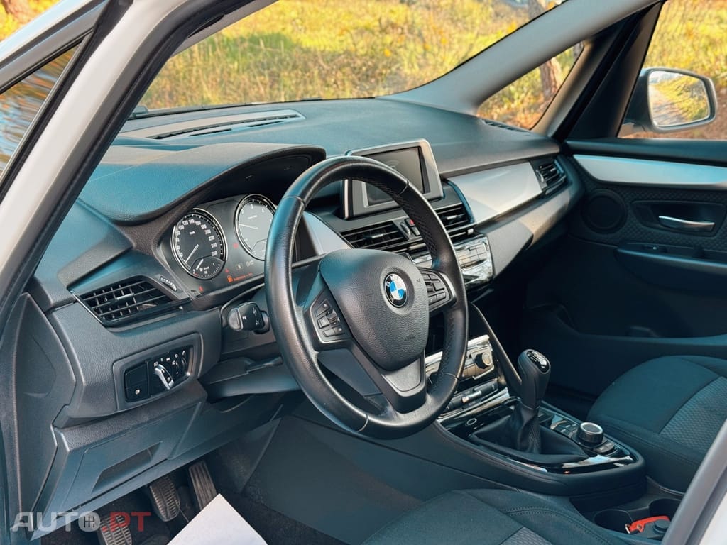 BMW 216 d 7L Advantage