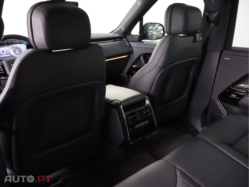 Land Rover Range Rover Sport 3.0 P440e Dynamic SE