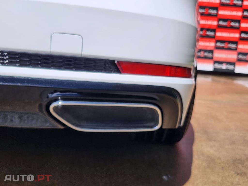 Audi A4 Avant 35 TDI S tronic