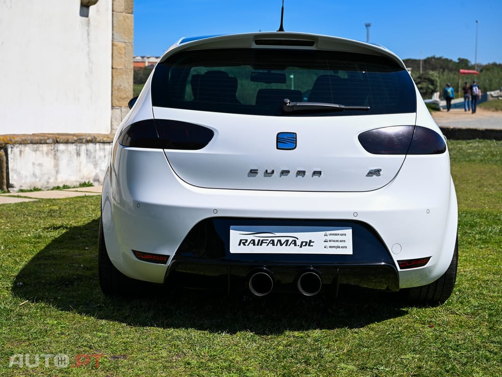 Seat Leon 2.0 TSi Cupra R