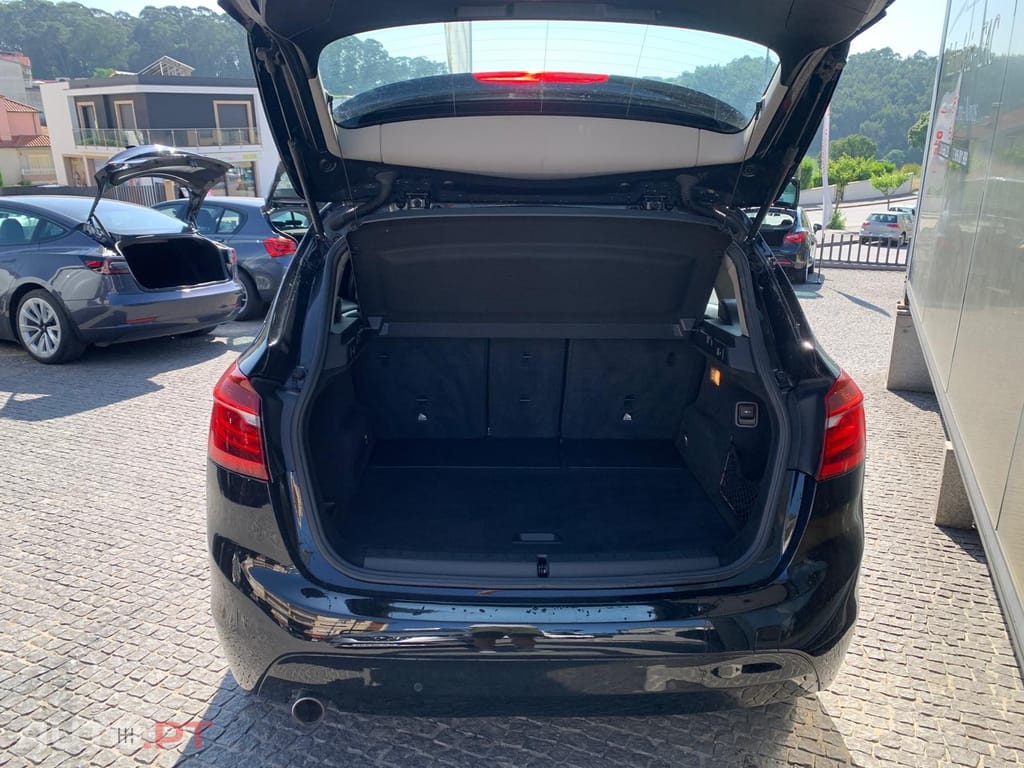 BMW 216 d Advantage