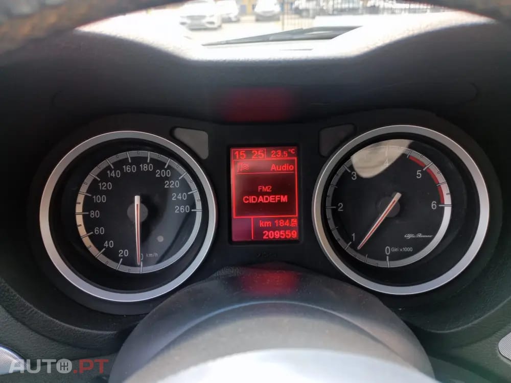 Alfa Romeo 159 1.9 JTDM 16V Sportiva