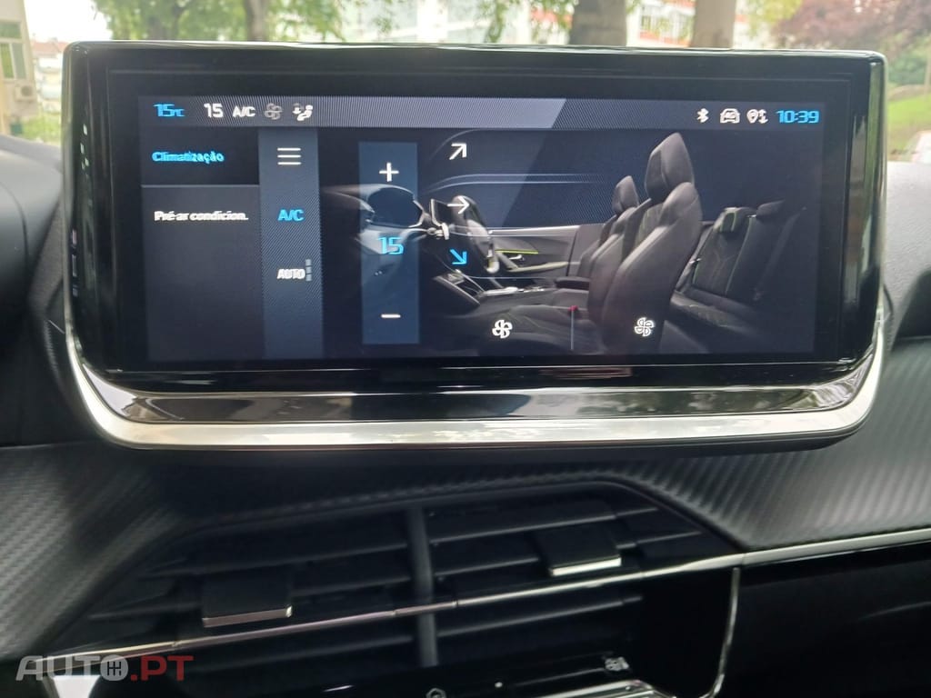 Peugeot E-2008 54 kWh Active