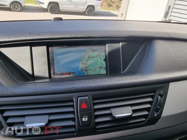 BMW X1 18 d sDrive Line Sport