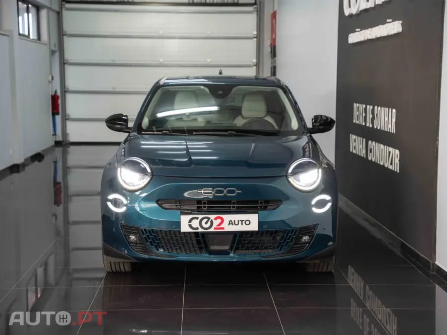 Fiat 600e 54 kWh La Prima