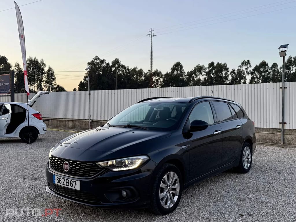 Fiat Tipo 1.3 M-Jet Lounge Tech