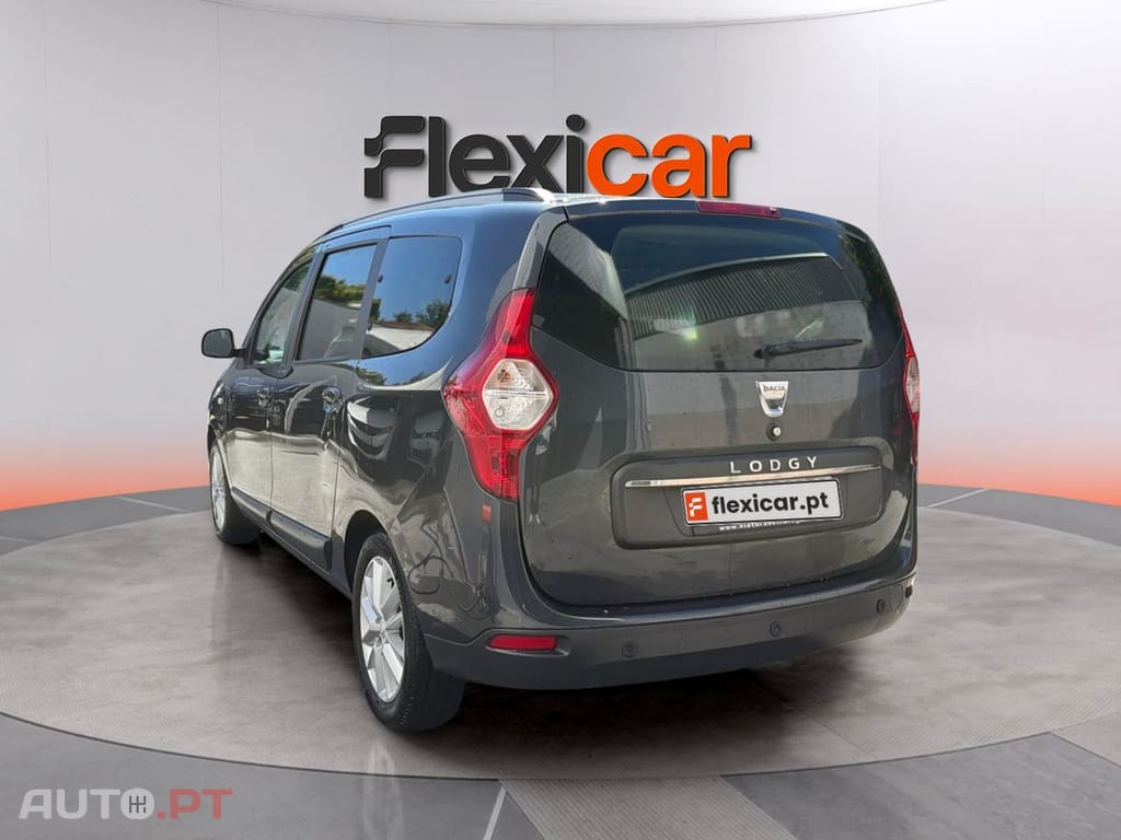 Dacia Lodgy 1.2 TCe Confort 7L