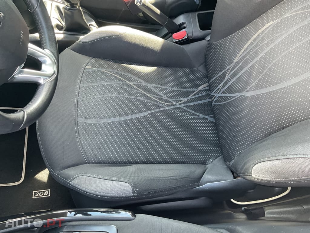 Peugeot 208 1.4 HDi Access