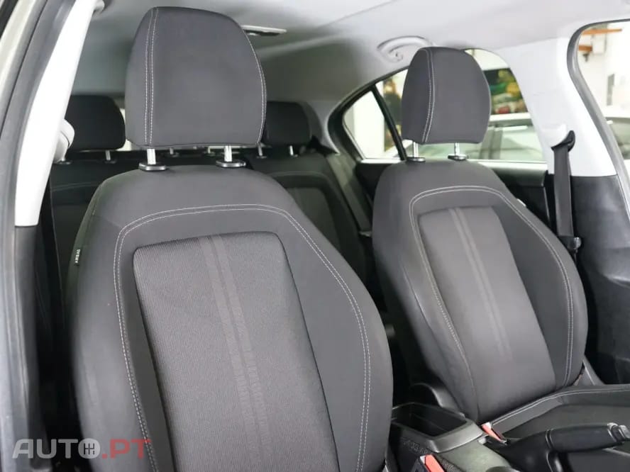 Fiat Tipo 1.3 M-Jet Lounge