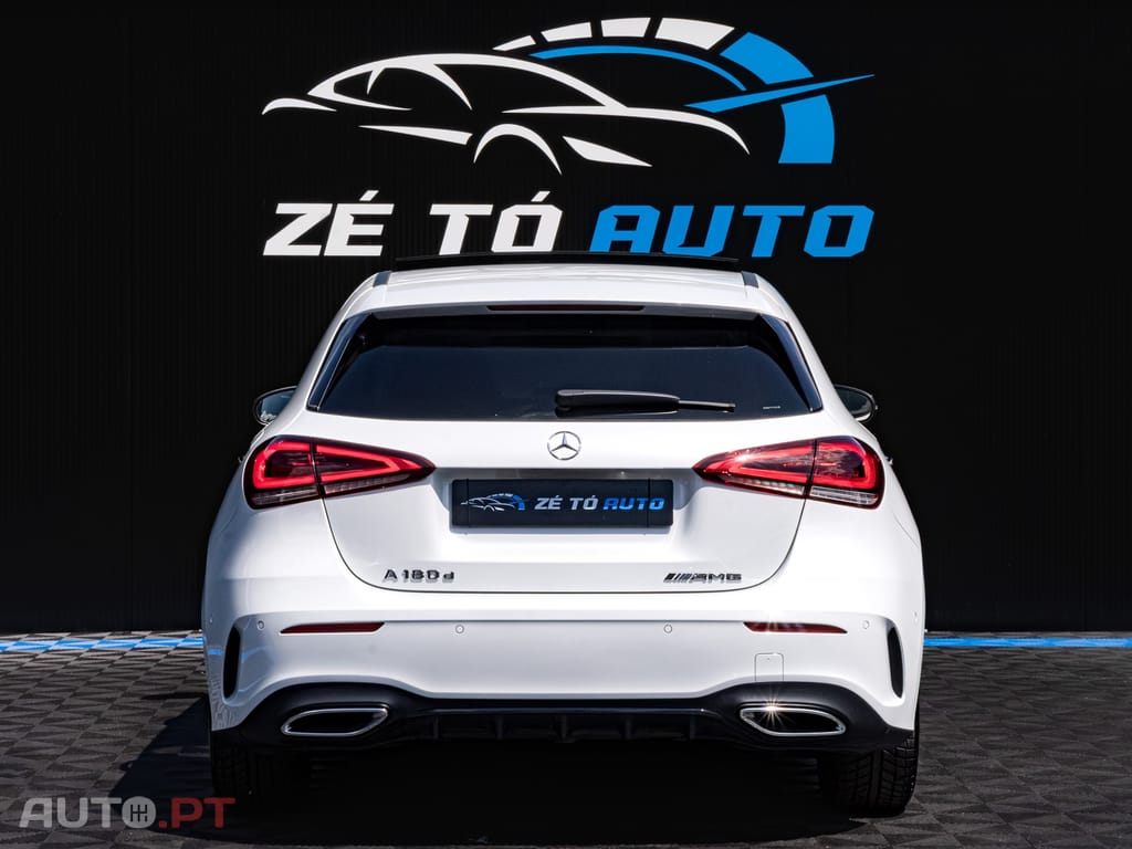 Mercedes-Benz A 180 d AMG Line PACK NIGHT