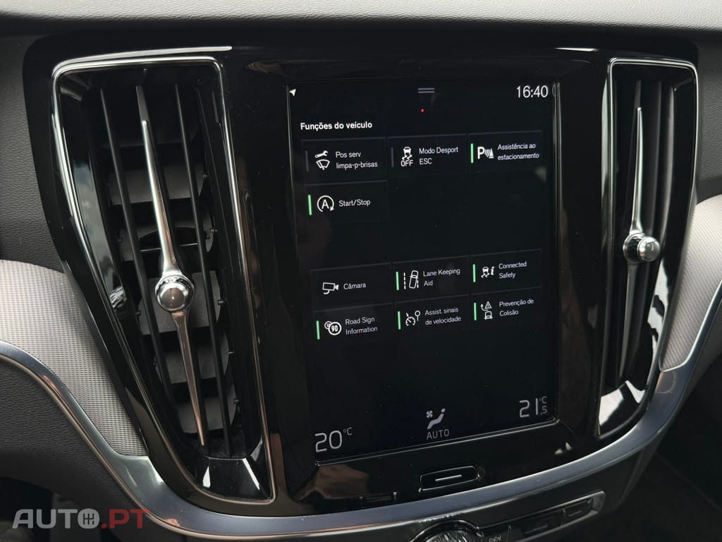 Volvo V60 2.0 D3 R-Design Geartronic