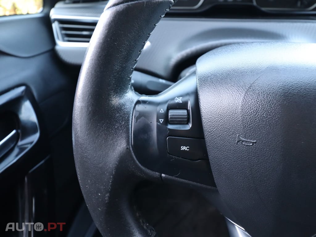 Peugeot 208 1.2 PureTech Style