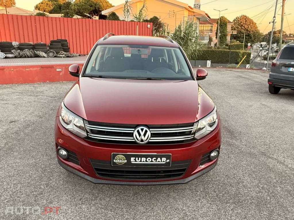 Volkswagen Tiguan 2.0 TSI 4Motion (BlueMotion ) DSG Comfortline — fotografia 20