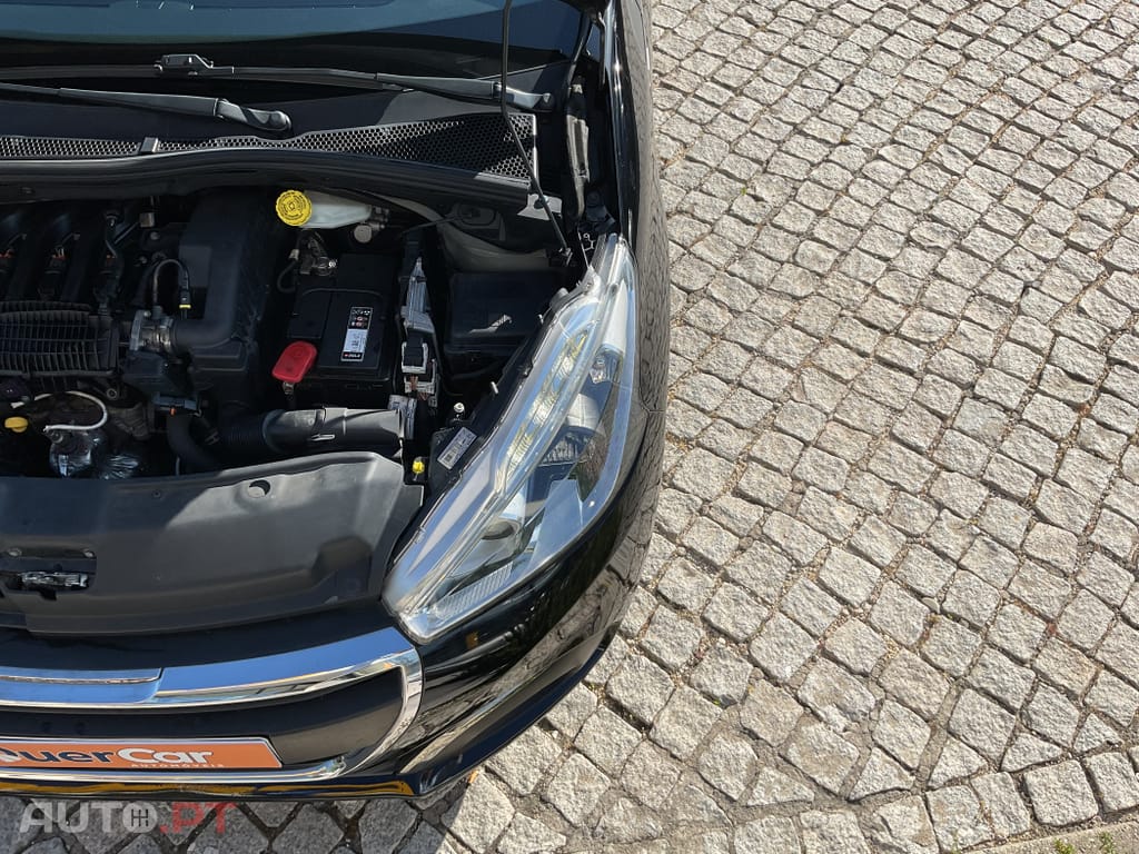Peugeot 208 1.2 PureTech Style