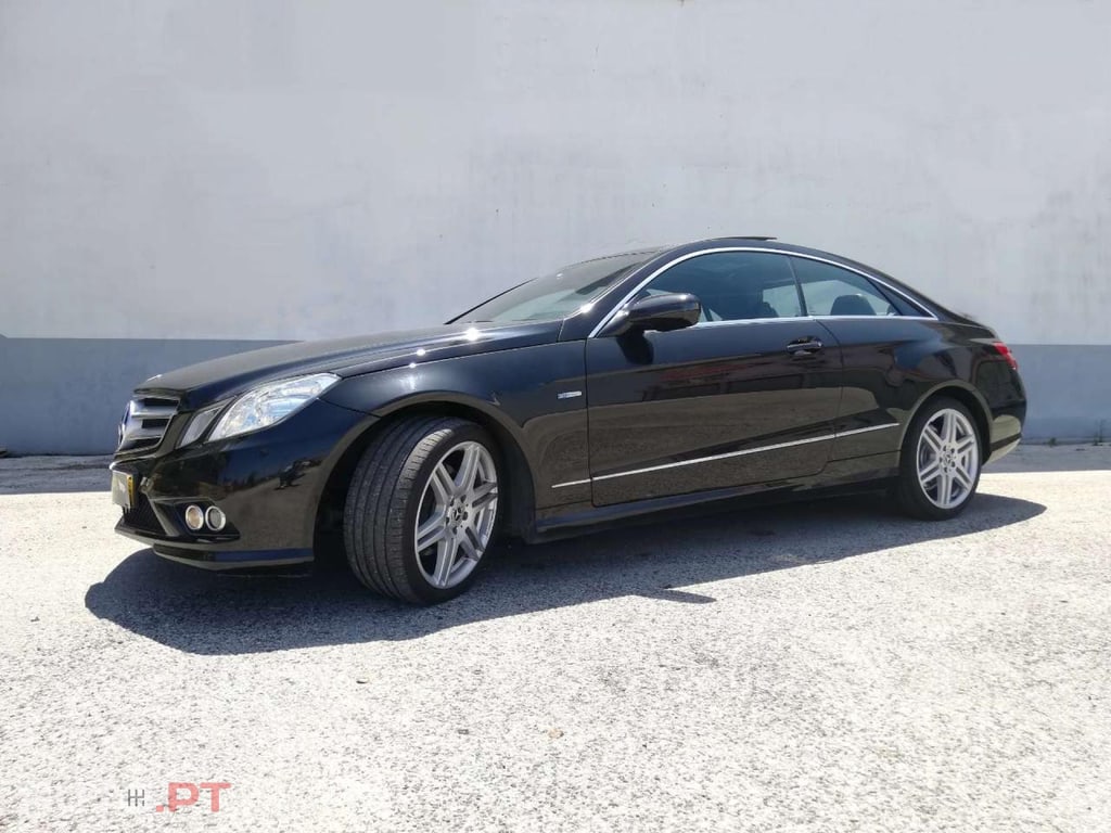 Mercedes-Benz E 250 CGi Coupé AMG