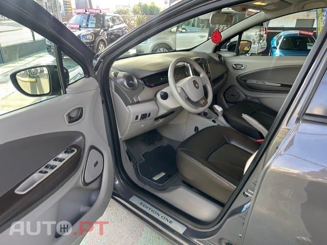 Renault Zoe (c/ Bateria) E-Tech EV40 Equilibre