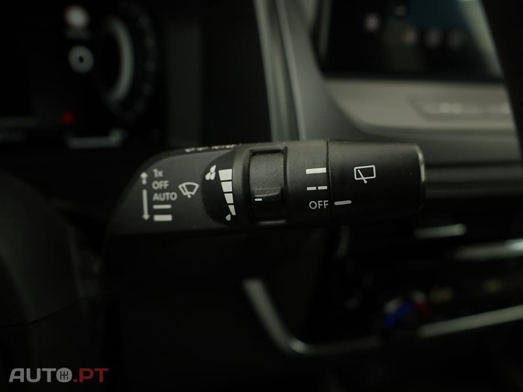 Nissan Qashqai Qashqai 1.3 DIG-T N-Connecta LED Xtronic