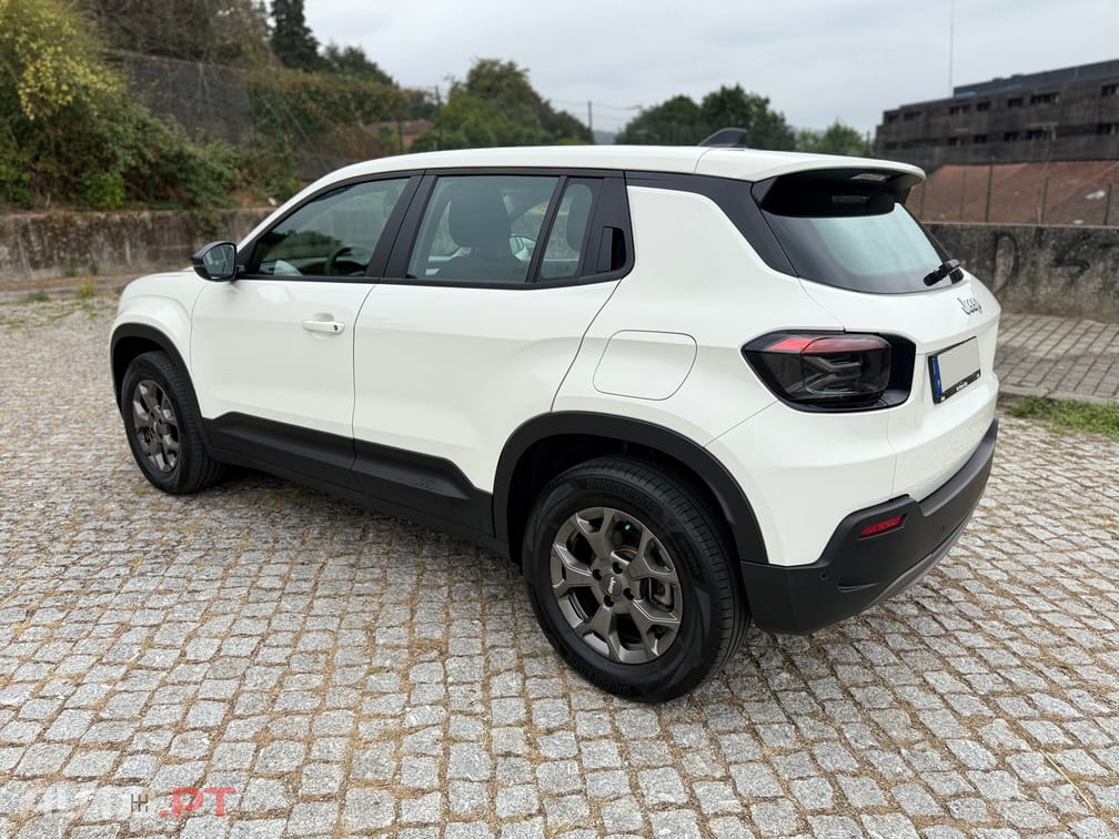 Jeep Avenger 54 kWh Longitude