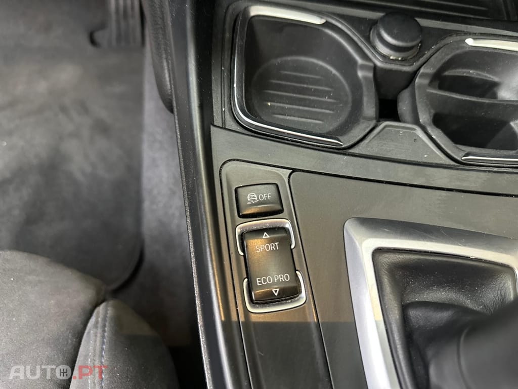 BMW 220 d Pack M Auto
