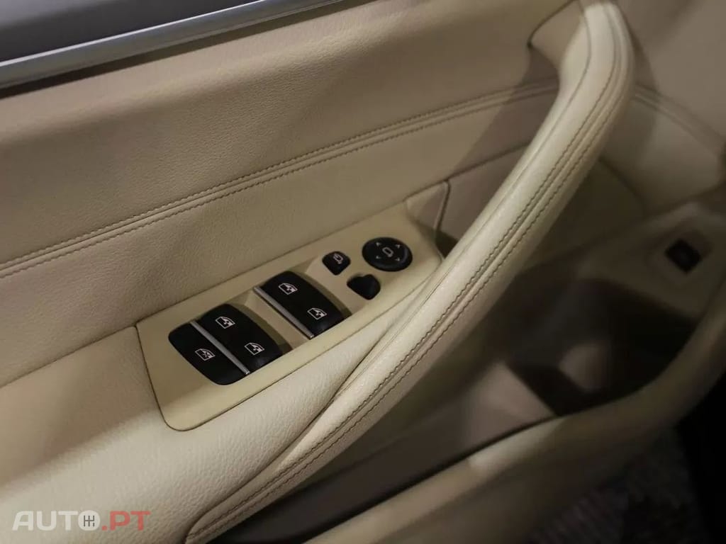 BMW 540 d xDrive Line Luxury Auto