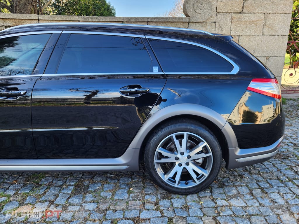 Peugeot 508 RXH 2.0 HDi Hybrid4 2-Tronic
