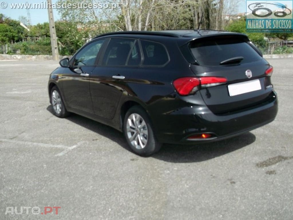 Fiat Tipo SW 1.3 MultiJet Lounge 95 CV