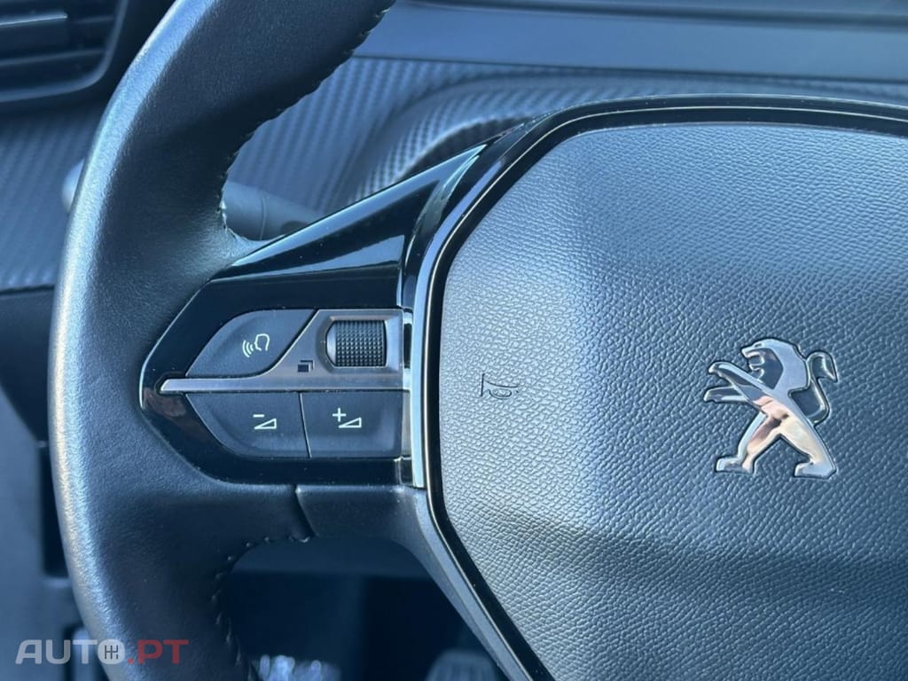 Peugeot 2008 1.5 BlueHDi Active